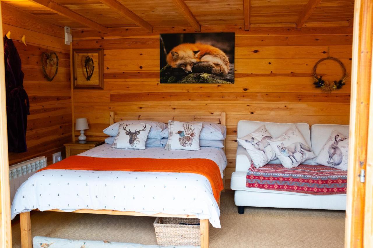 奇彭纳姆Moors Wood Relaxing ,Tranquil Retreat With Hot Tub别墅 外观 照片