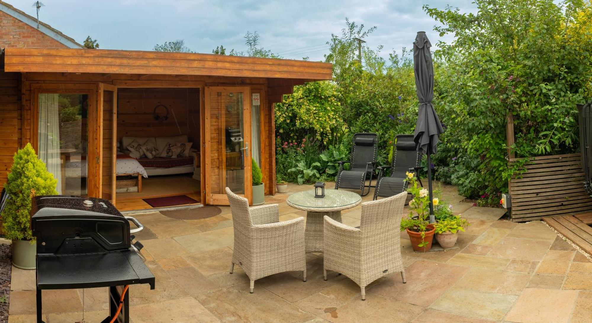 奇彭纳姆Moors Wood Relaxing ,Tranquil Retreat With Hot Tub别墅 外观 照片